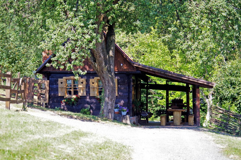 Grebengradska Medna Hiža, Donje Makojišće, Croatia
