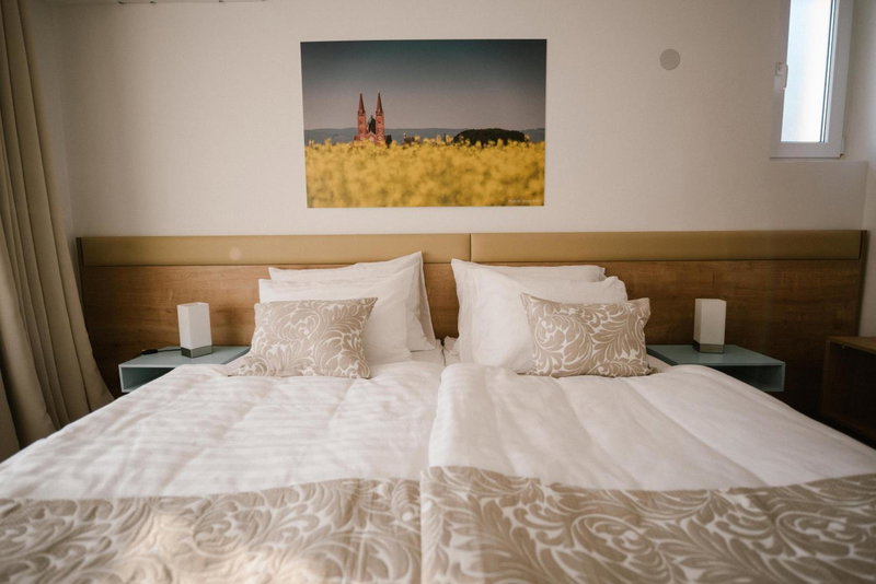 2I rooms, Ðakovo, Croatia