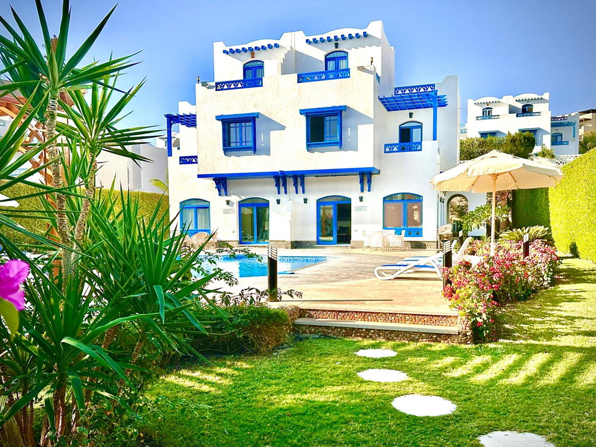 Luxury 8BR Villa with seaview and private pool in Hurghada, Египет