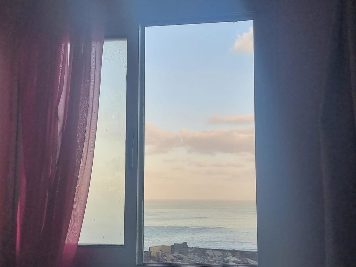 Hôtel · Sea view flat for FAMILY ONLY in Miami, Alexandria