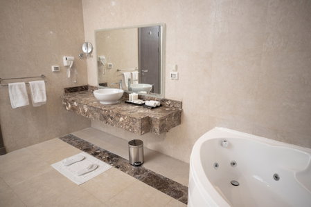 Tolip Hotel Olympic International City, Cairo, Египет