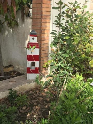 White Family Villa - Private Pool - AC - Very Big Garden - 5 bedrooms - 5- Min Walk to Beach, Alexandria, Egipto