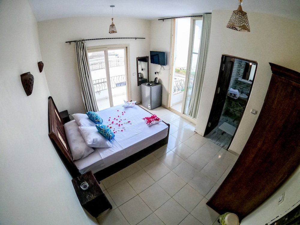 Dahab Bay Hotel, Egypt
