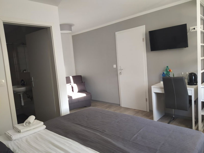 Apartment Trubarjeva33, near Ljubljana, free parking, Velike Lašče, Eslovenia