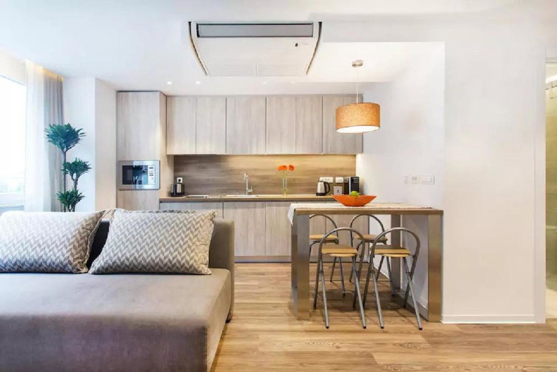 ★ Exclusive Central Apartment ★ FREE Garage ★, Ljubljana, Slowenien
