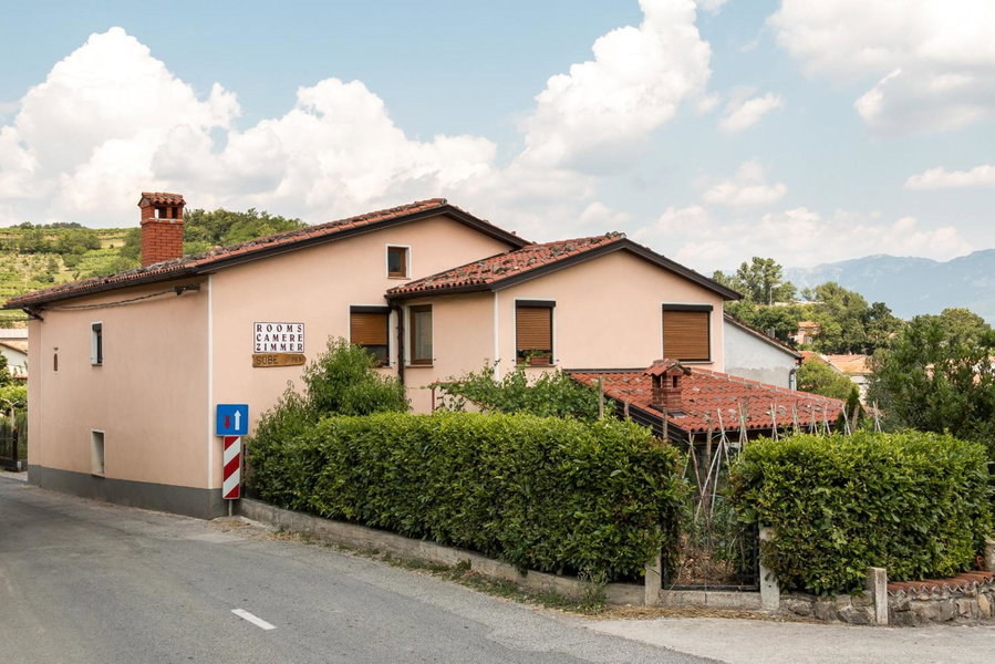 APARTMA in SOBE PILIH, Vipava, Slovénie
