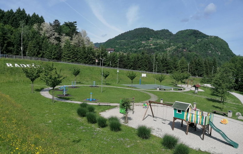 Ribiški dom Radeče, Radeče, Eslovenia