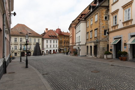 Bright & Spacious Loft In The Heart Of Old Town, Ljubljana, Slovénie