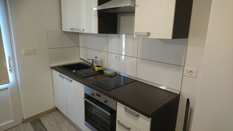 Apartment Grosek, Pobegi, Словения