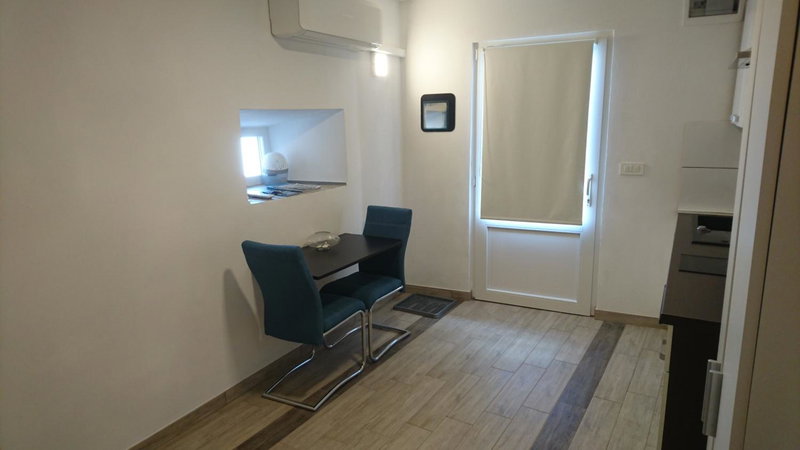Apartment Grosek, Pobegi, Словения