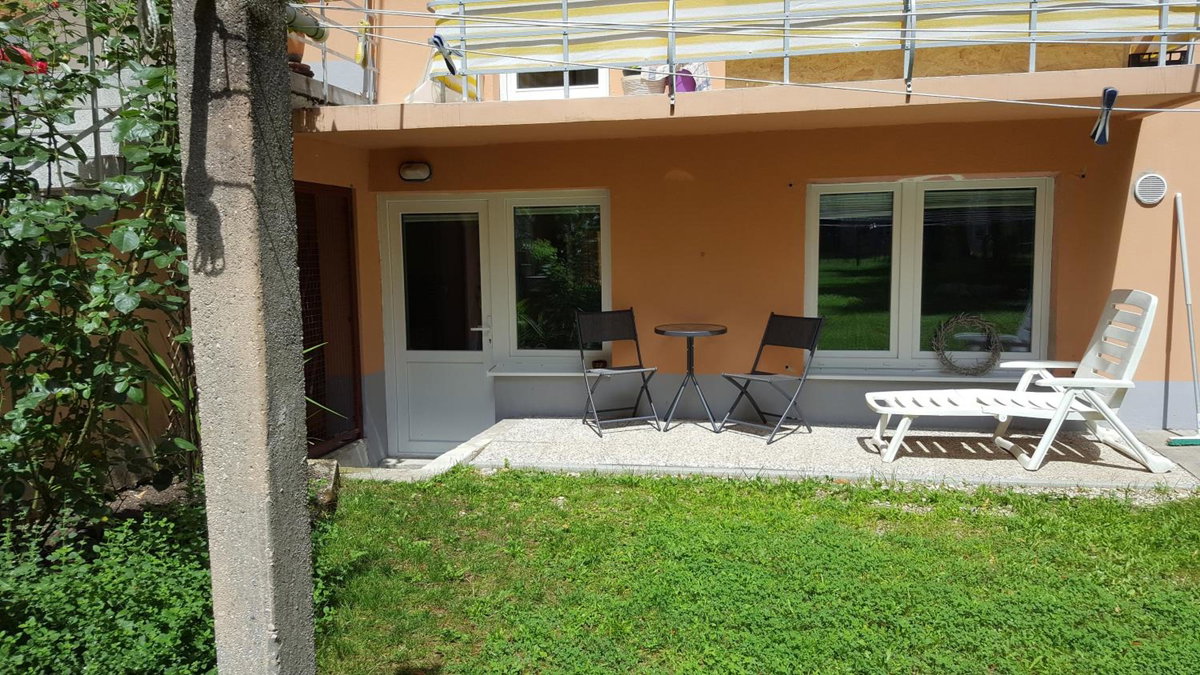 Hotel · Big yard, Ljubljana