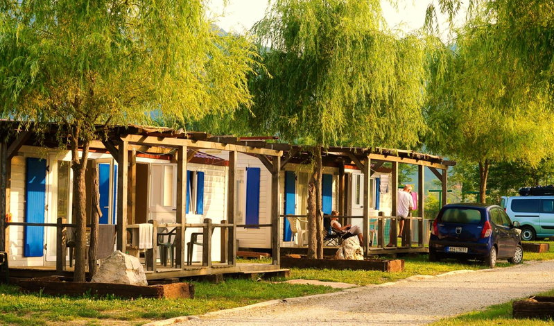 Mobilehouse & Camping Lijak, Šempas, Eslovenia