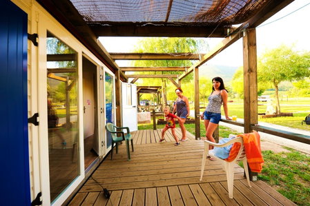 Mobilehouse & Camping Lijak, Šempas, Eslovenia