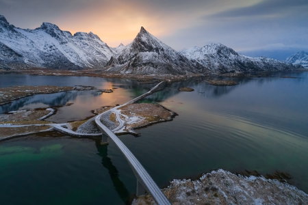 Lydersen Rorbuer, Flakstad, Noruega
