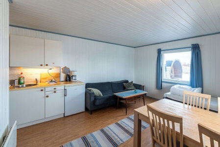 Lydersen Rorbuer, Flakstad, Noruega