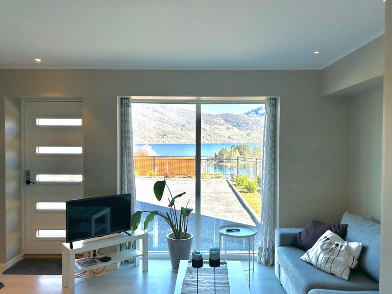 Havn i Etne with fjordview, Etnesjøen, Norway