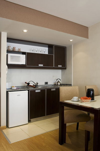 Ayres Apartments Recoleta - Uriburu, Buenos Aires, Argentina