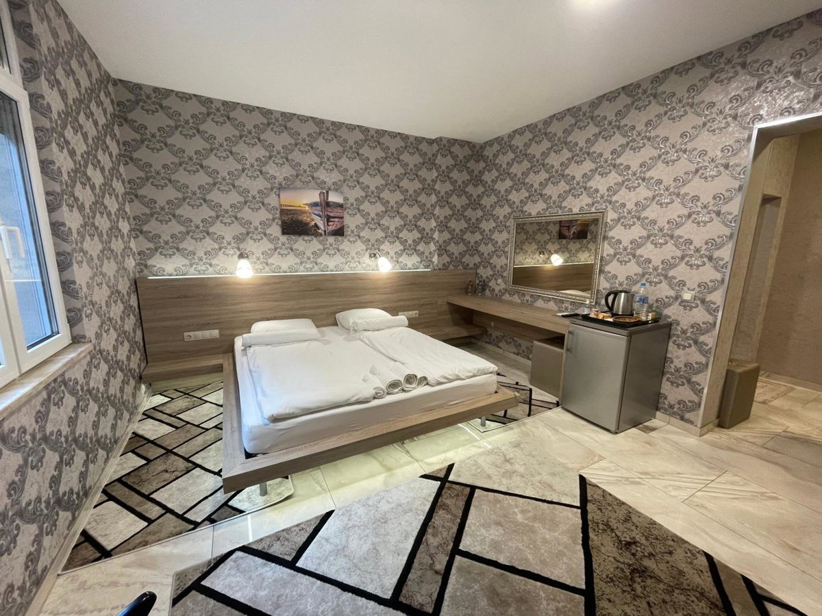 De Luxe Studio Burgas, City Center, Bulgaria