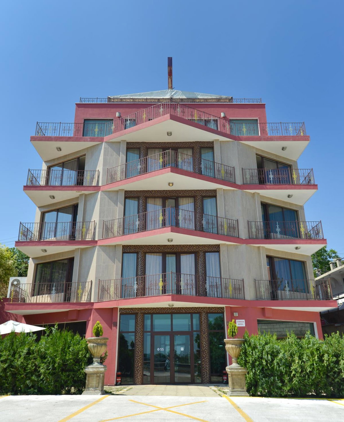 Ellinis Hotel - Sea View and Free Parking, Болгария