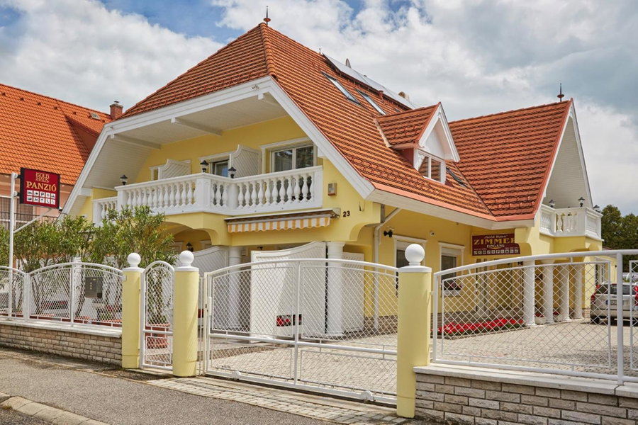Gold House Pension, Balatonfüred, Hungría