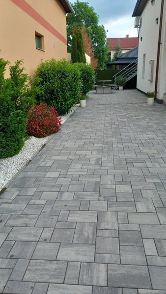 White Stone Apartman, Hajdúszoboszló, Венгрия
