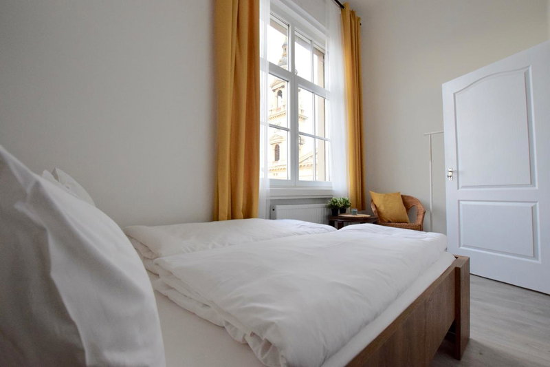 Standard Apartment by Hi5 - Bazilika Suite, Budapest, Венгрия