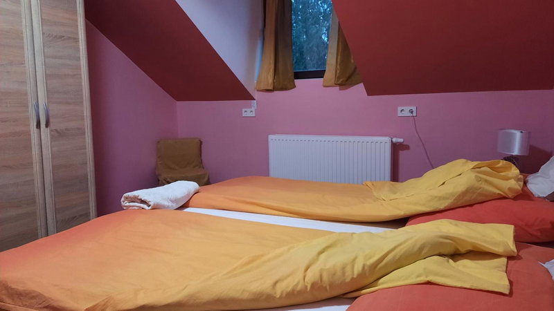 Torony Lovarda Magánszállás, Kiskunfelegyhaza, Hungary
