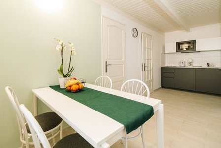 Topáz Apartmanházak, Balatongyörök, Hungría