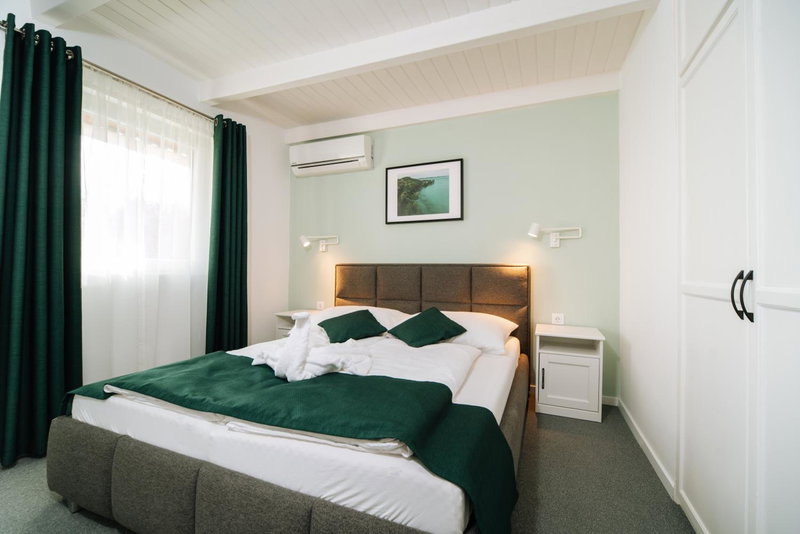 Topáz Apartmanházak, Balatongyörök, Hungría