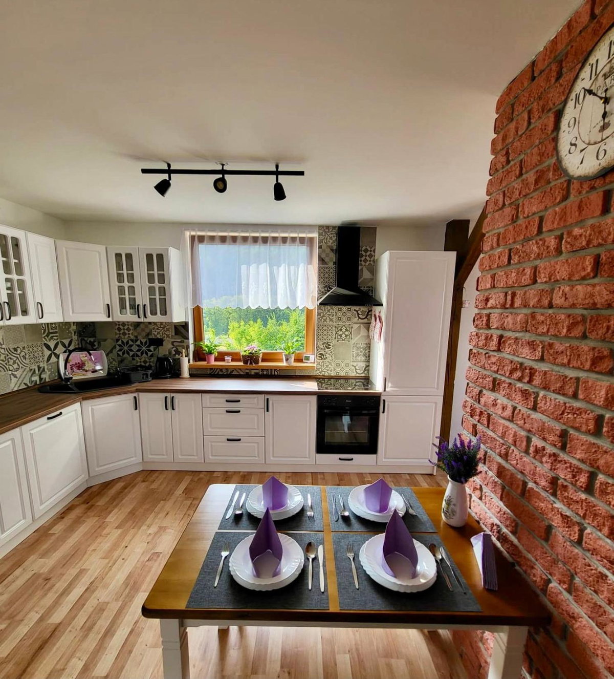 Отель · HARMONY Apartments, Rajecké Teplice