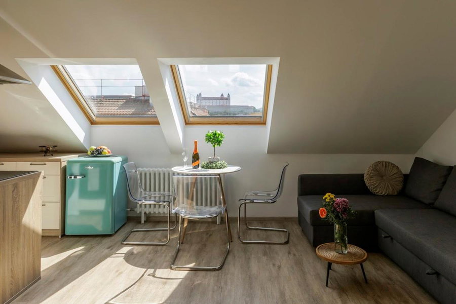 Queen Flat in Old Town with Castle view, Bratislava, Slovakia