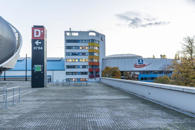 NFS - Národný futbalový štadión - Apartman, Bratislava, Словакия