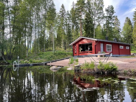 Katiskosken joenrantamökki, Hämeenlinna, Finland