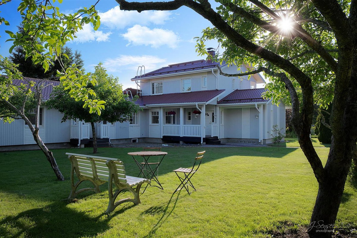 Westbay Inn, Финляндия