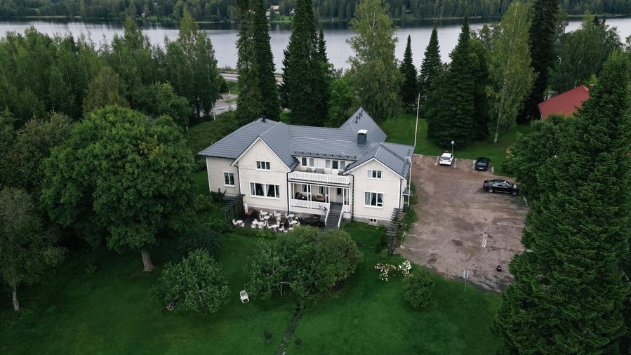 Ruustinna Hotelli & B&B Majoitus, Saarijärvi, Finland