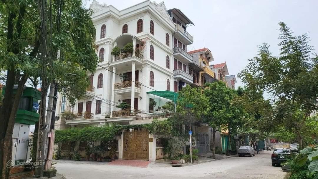 House for rent in Hanoi, Vietnam · Trung Yen urban area · 1 room, 1 bath