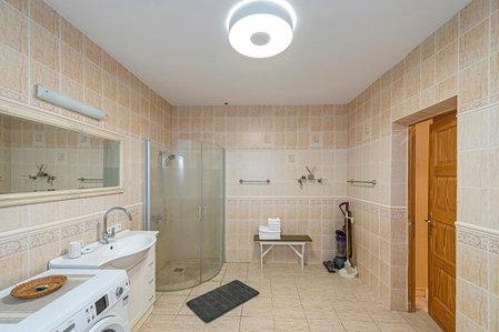 Calm and private apartment by Polo Apartments, Kaunas, Lituania