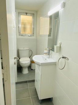 Simple One bedroom flat in Engomi, Engomi, Кипр