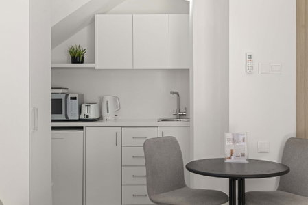 Phaedrus Living: Alkminis Seaside Suites Sand, Paphos, Кипр