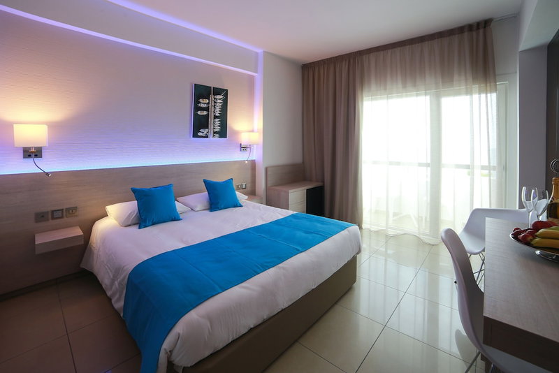 Les Palmiers Luxury Suites, Larnaca, Cyprus