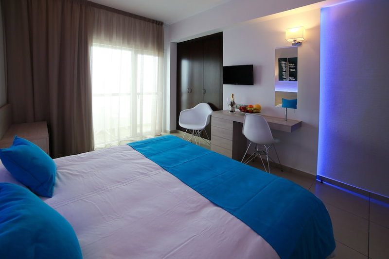 Les Palmiers Luxury Suites, Larnaca, Cyprus