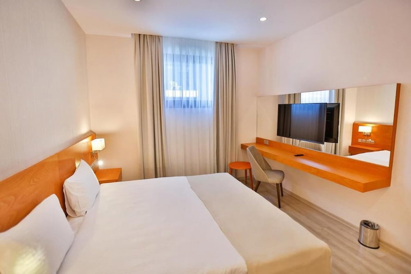 Caddemm Inn, Famagusta, Cyprus