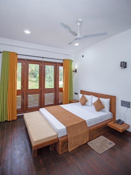 Top Mountain Resort, Diyatalawa, Sri Lanka