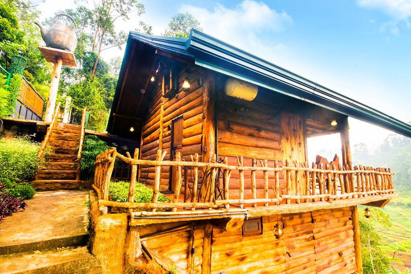 Top Mountain Resort, Diyatalawa, Sri Lanka