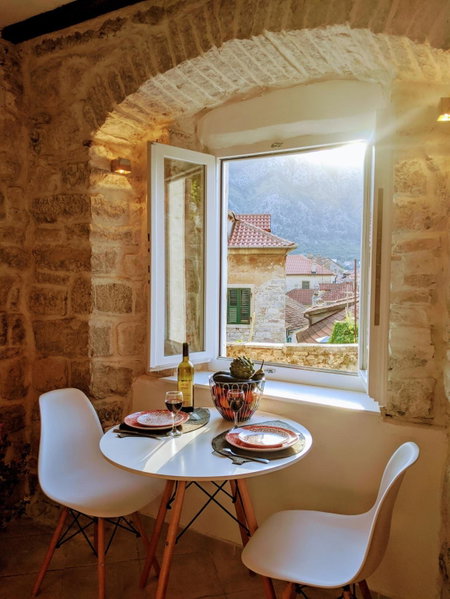 Romantic Rooftop View Hideaway- Old Town Nr 404, Kotor, Montenegro