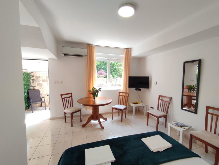 Studio Apartman Radimir, Kotor, Черногория