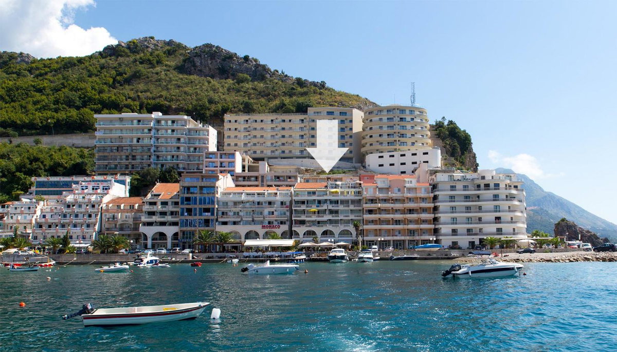 Ponta, Montenegro