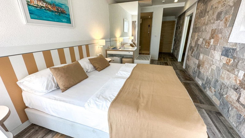 Hotel Castellastva, Petrovac na Moru, Montenegro
