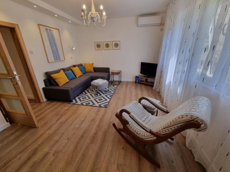 Golden Fields Apartment near the Old Town, Kotor, Черногория