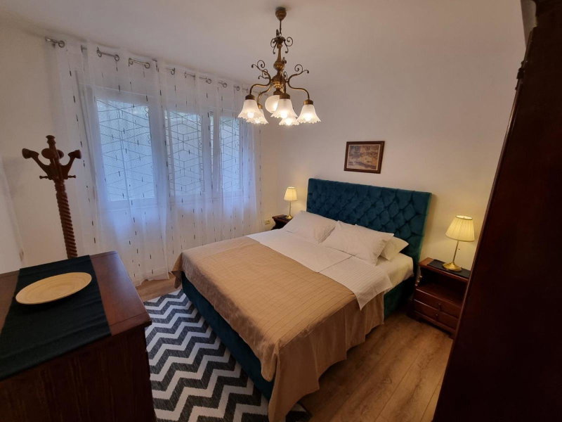 Golden Fields Apartment near the Old Town, Kotor, Черногория